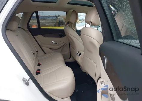 2019 Mercedes-Benz Glc 300 4Matic из США, поврежденный, VIN WDC0G4KBXKF644472